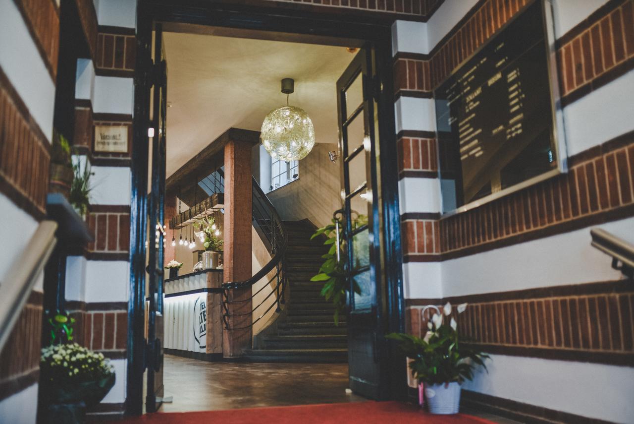 Altes Zollamt Hotel ฮูซุม ภายนอก รูปภาพ