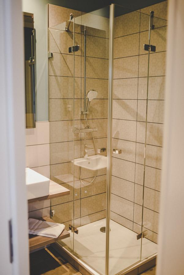 Altes Zollamt Hotel ฮูซุม ภายนอก รูปภาพ